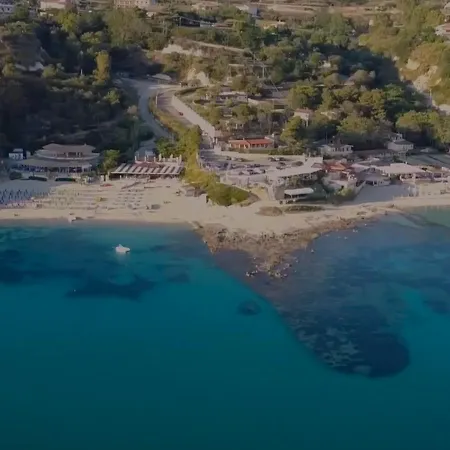 Le Corti Di Capo Vaticano * Santa Maria