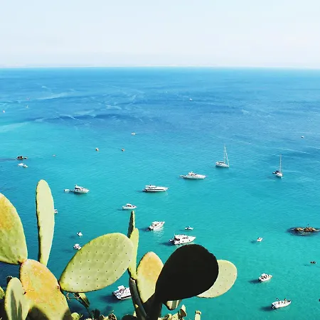 Apartmanhotel Le Corti Di Capo Vaticano Santa Maria