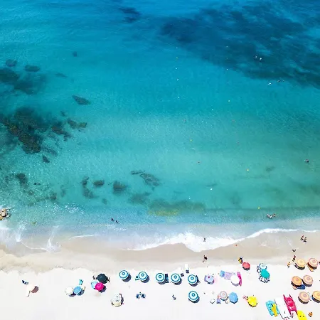 Le Corti Di Capo Vaticano Apartmanhotel *