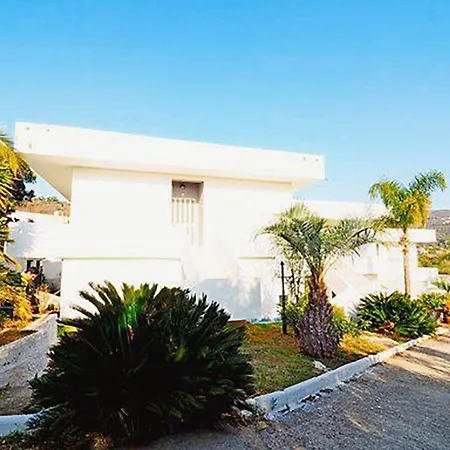 Apartmanhotel Le Corti Di Capo Vaticano