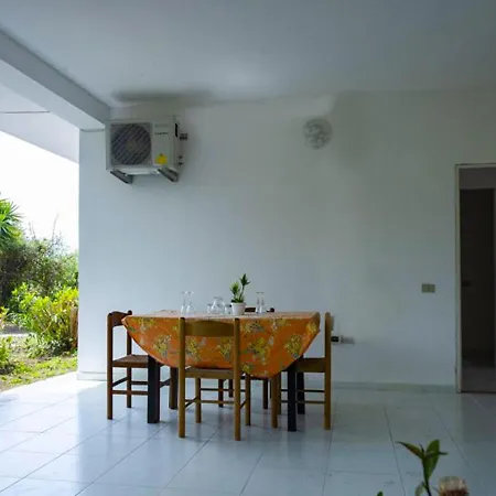 Le Corti Di Capo Vaticano Apartmanhotel